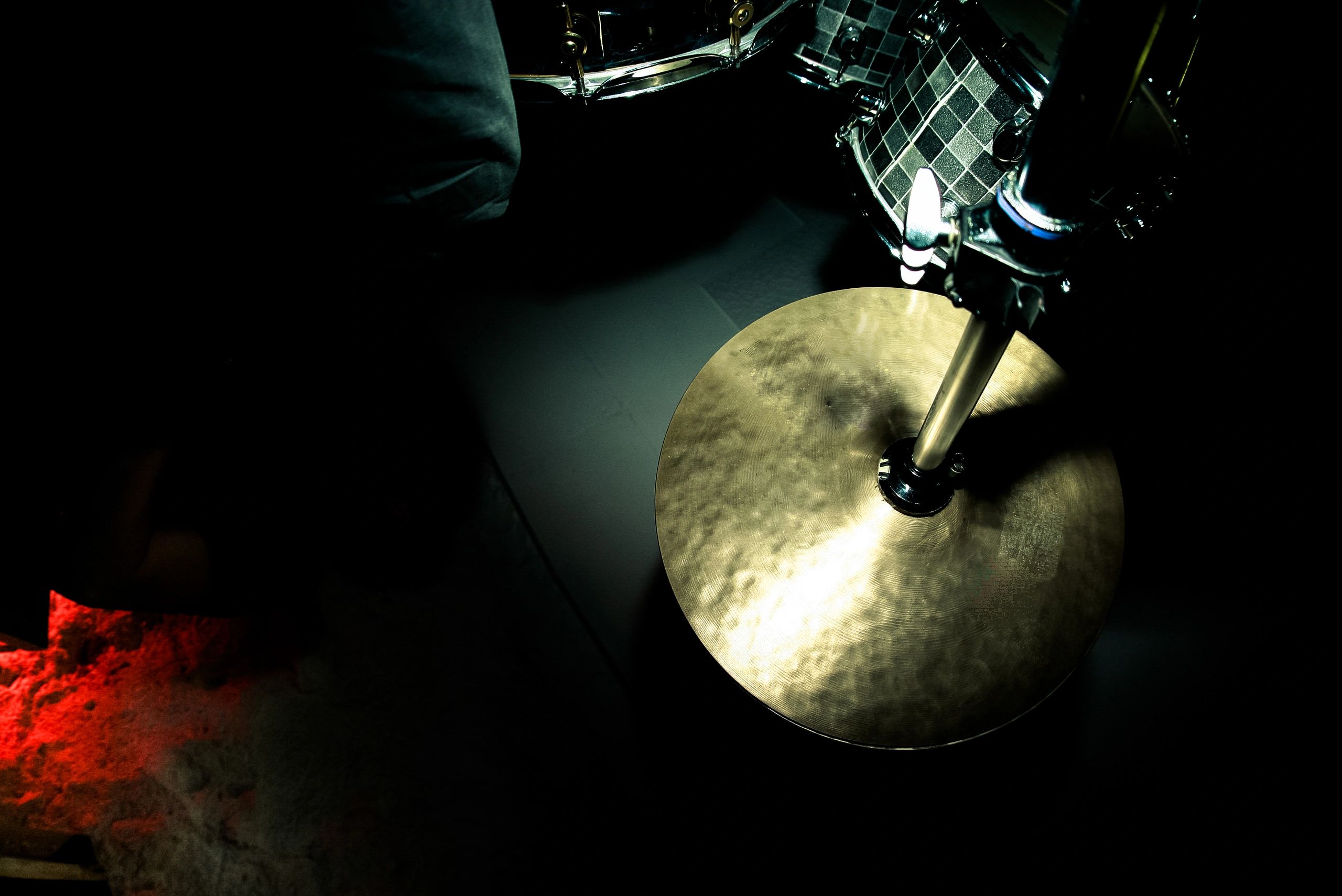 snare drum and hi-hat cymbal from bottom to top